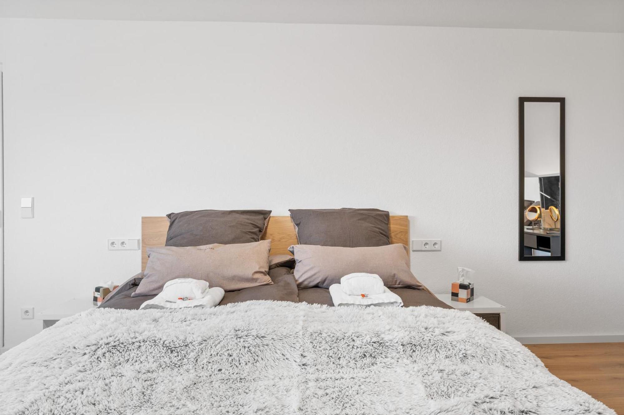 Neu: Stylische Suite Mit Ausblick Sindelfingen Extérieur photo